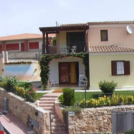 Maremontihouse Apartament Budoni